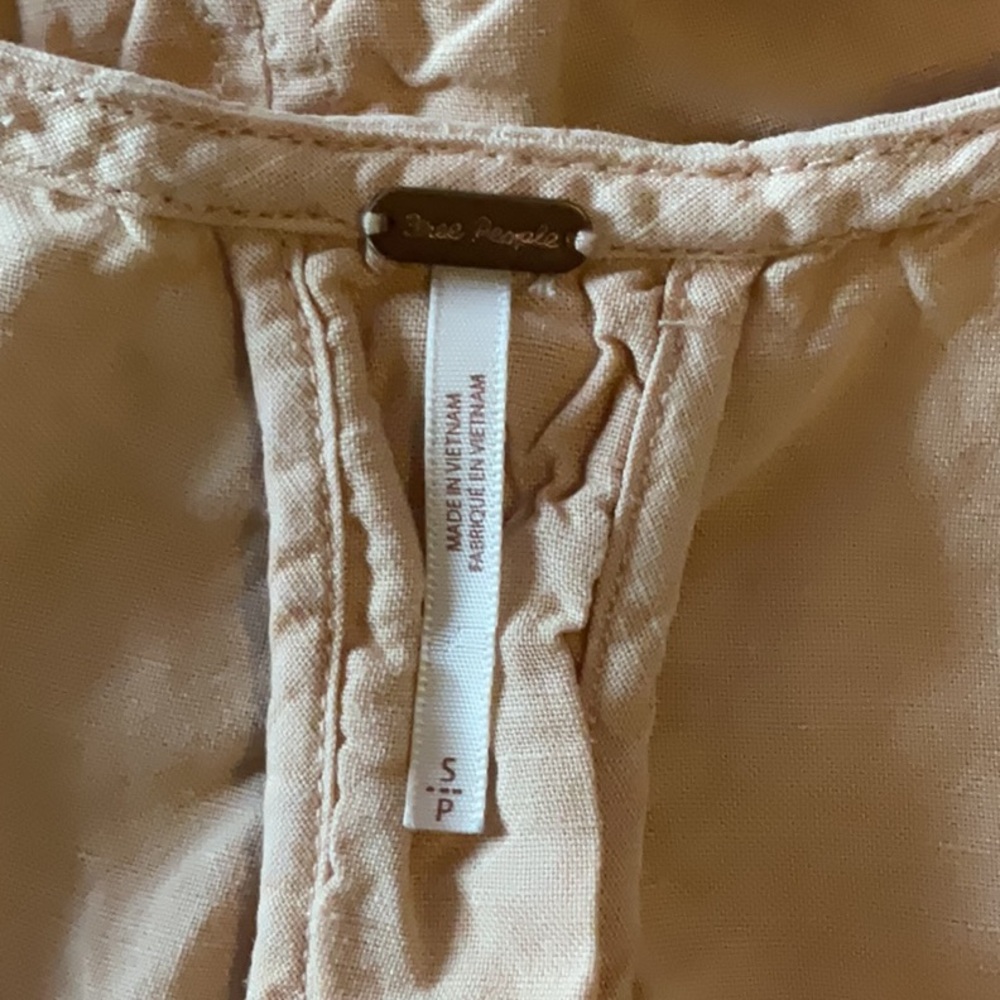 Free People Tan Sleeveless Button-Down Blouse with front tie - Picture 3 of 6